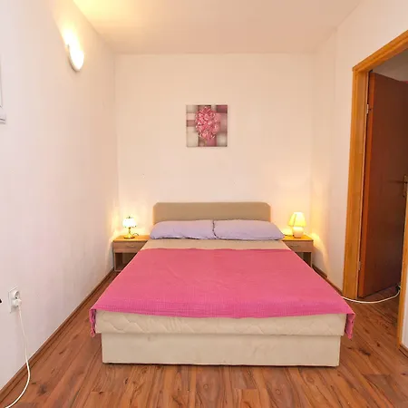 Apartmensts Arsen 928 Pula