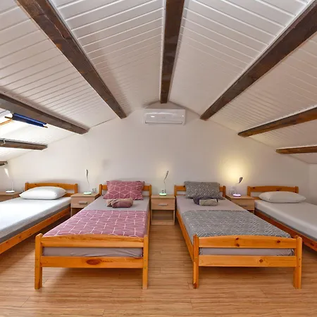 Apartmensts Arsen 928 * Pula