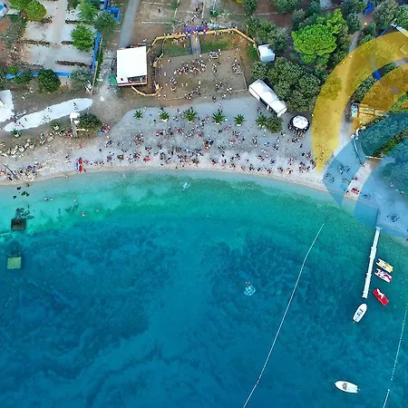 Lejlighed Apartmensts Arsen 928 Pula