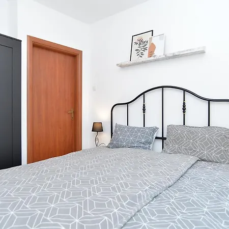 Apartmensts Arsen 928 * Пула