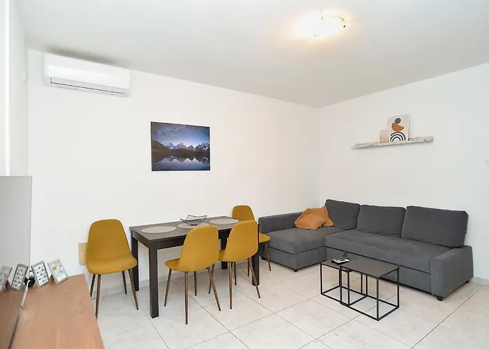 Apartmensts Arsen 928 Apartamento *