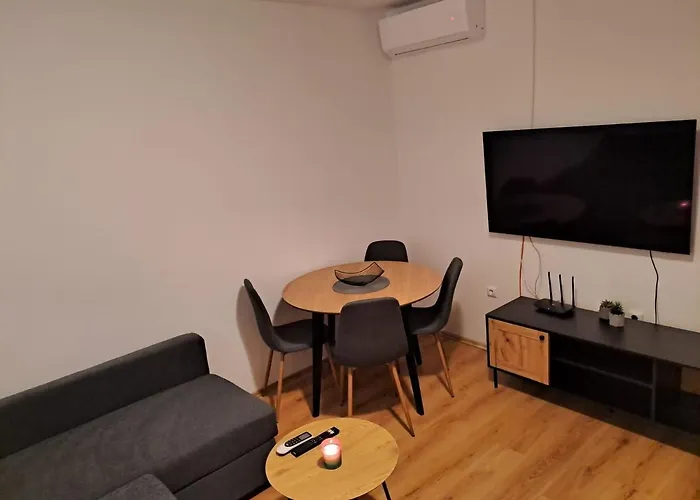 Apartmensts Arsen 928 Apartamento *