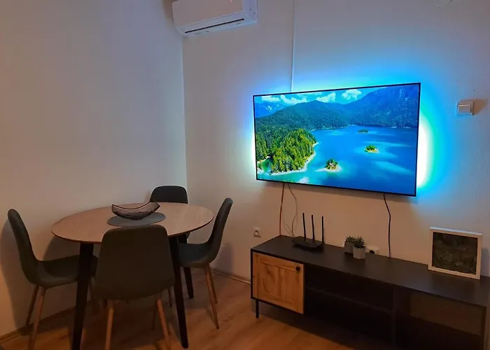 Apartmensts Arsen 928 *