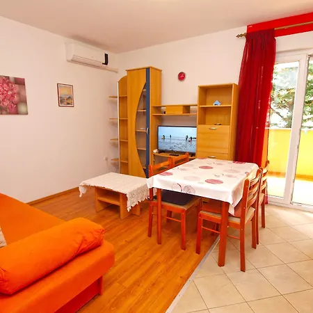 Apartman Apartmensts Arsen 928