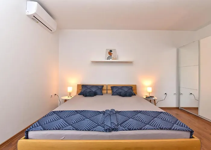 Apartmensts Arsen 928