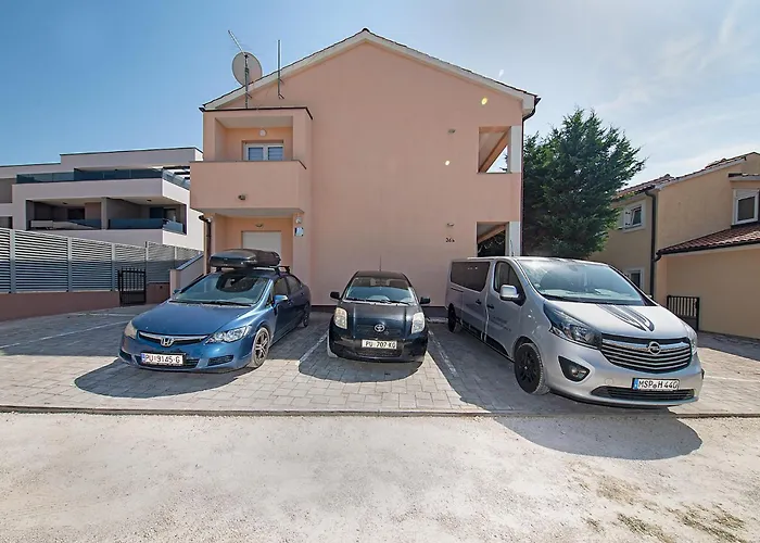 Апартаменты Apartmensts Arsen 928 *