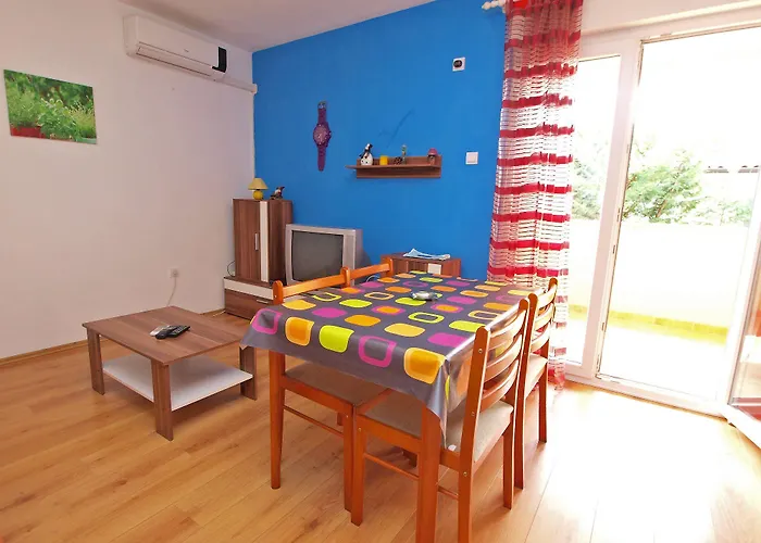 Apartmensts Arsen 928 Апартаменты