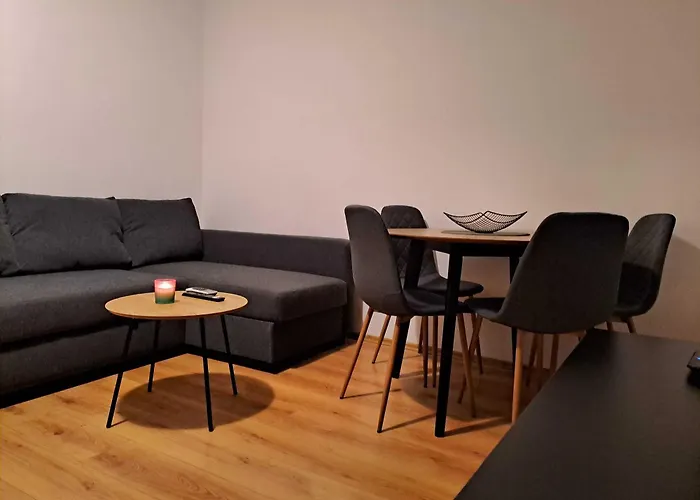 Apartmensts Arsen 928 *